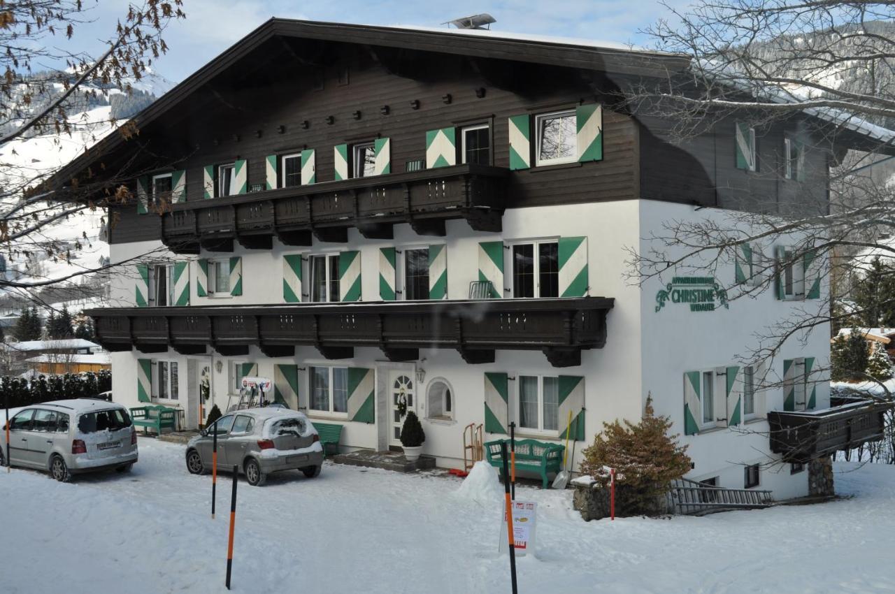 Das Christine Appartement Brixen im Thale Bagian luar foto