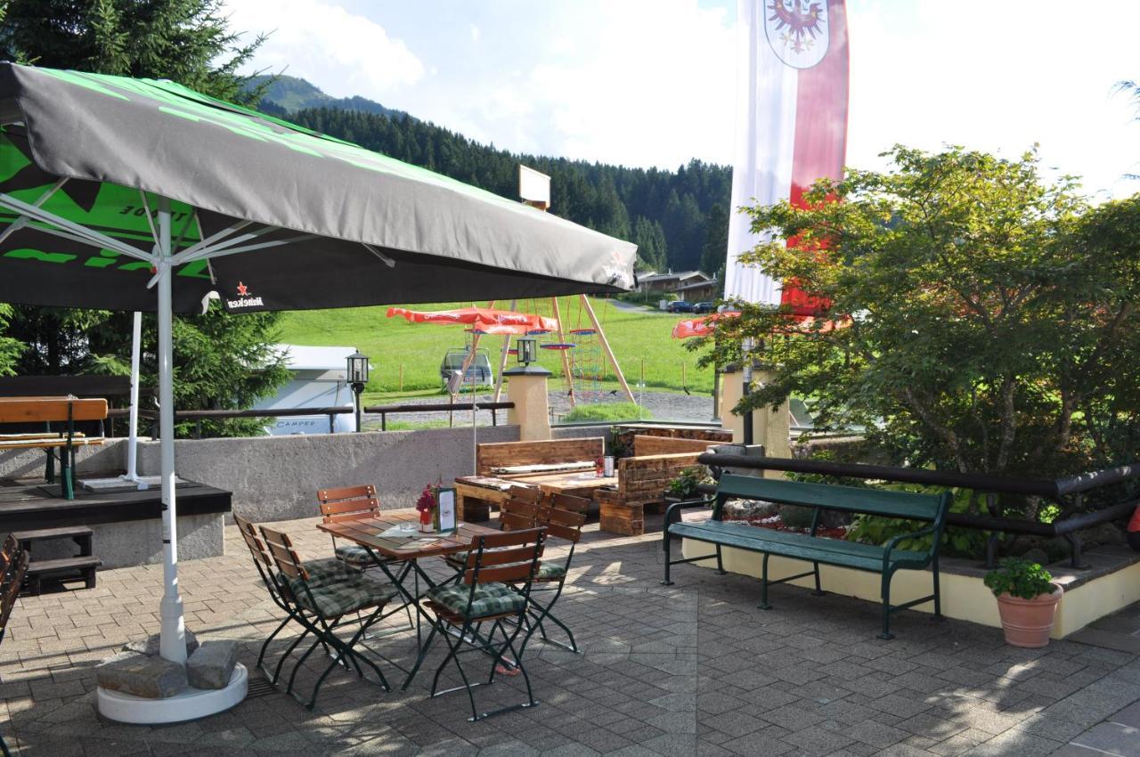 Das Christine Appartement Brixen im Thale Bagian luar foto